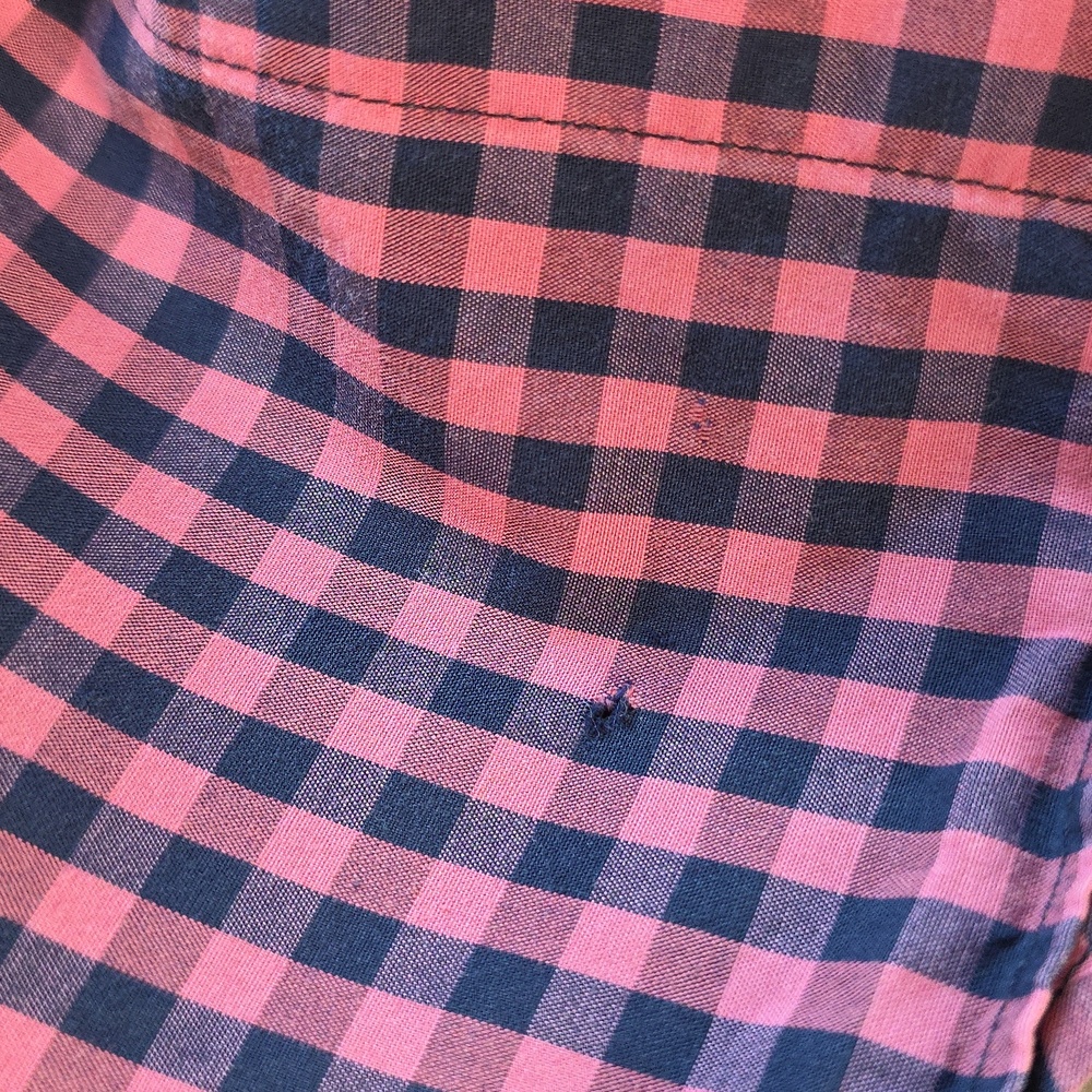 UNTUCKit Men's Pink Navy Checkered Shirt Large Slim * - Picture 11 of 11